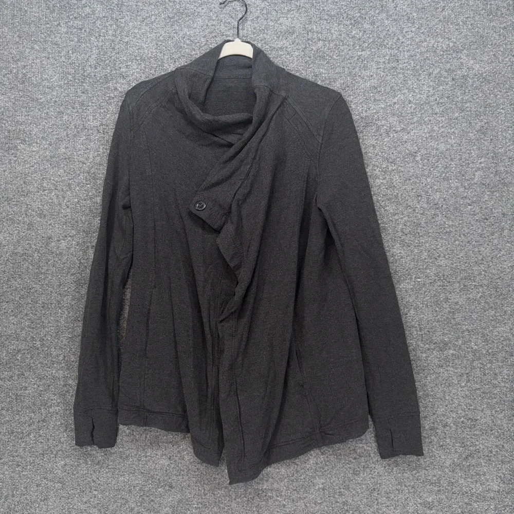Lululemon Savasana Wrap Women 6 Gray Heathered Button Thumbhole Yoga Cardigan